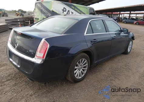 2012 Chrysler 300 из США, поврежденный, VIN 2C3CCAAG0CH142519